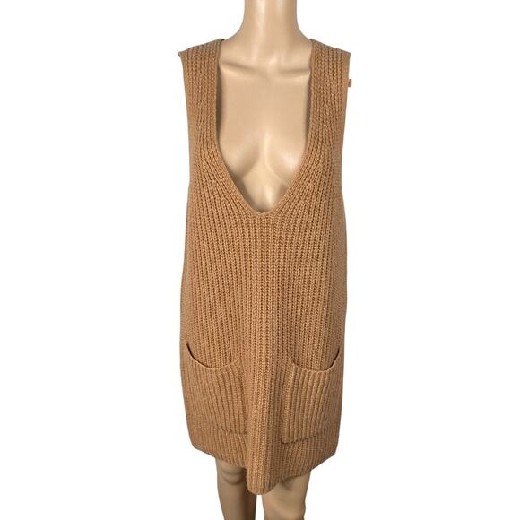 Moth Tan V-Neck Sweater Vest - Picture 3 of 10